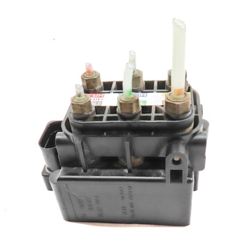 Thumbnail 5: 2016 MERCEDES GL450 (X166) AIRMATIC AIR SUSPENSION RELIEF VALVE BLOCK