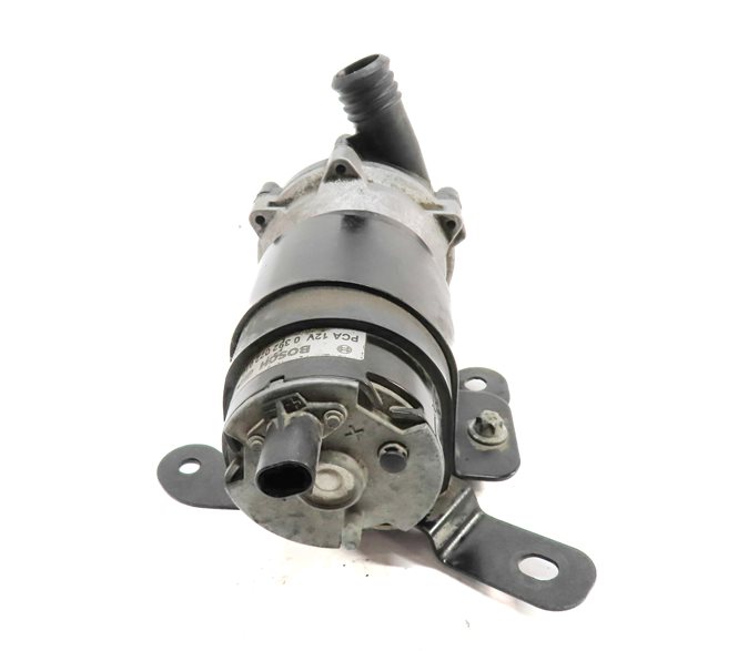 Thumbnail 4: 2016 MERCEDES GL450 (X166) 3.0L (M276) AUXILIARY WATER COOLANT PUMP