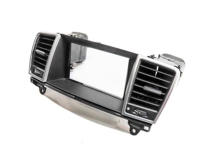 Thumbnail 1: 2016 MERCEDES GL450 (X166) FRONT CENTER CONSOLE HEAT AIR AC VENT w/ SCREEN TRIM