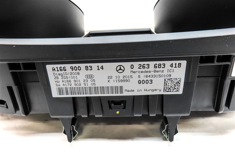 Thumbnail 6: 15-16 MERCEDES GL450 GL550 (X166) SPEEDOMETER INSTRUMENT GAUGE CLUSTER (110k)