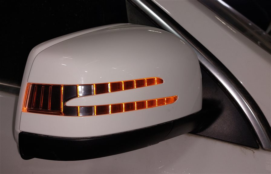 Thumbnail 2: 13-16 MERCEDES GL350 GL450 GL550 X166 RIGHT PASSENGER CAMERA DOOR MIRROR (White)