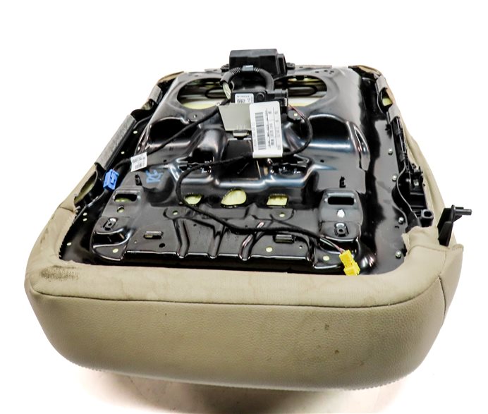 Thumbnail 6: 2016 MERCEDES GL450 (X166) FRONT RIGHT LOWER MEMORY HEATED CUSHION (Beige)