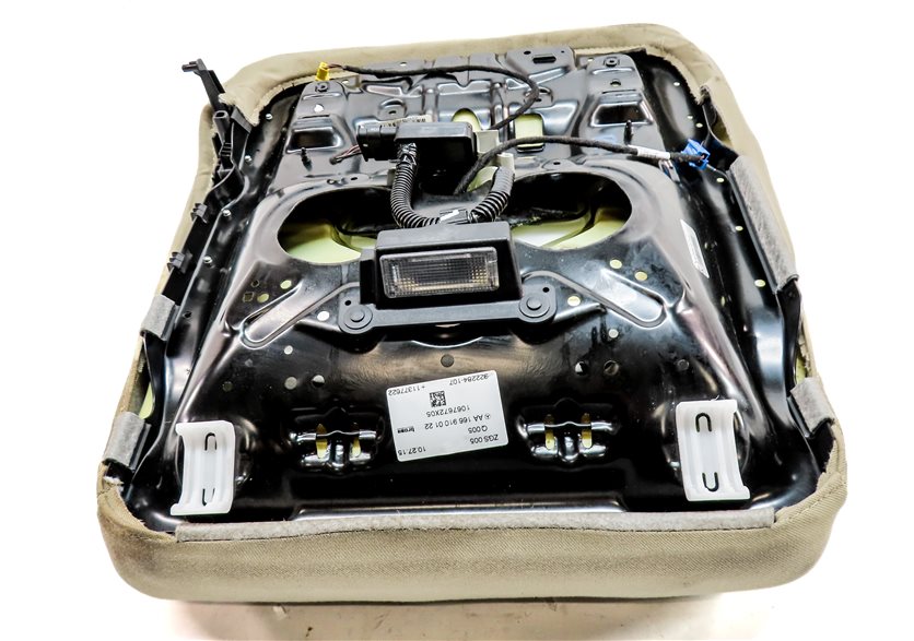 Thumbnail 7: 2016 MERCEDES GL450 (X166) FRONT RIGHT LOWER MEMORY HEATED CUSHION (Beige)