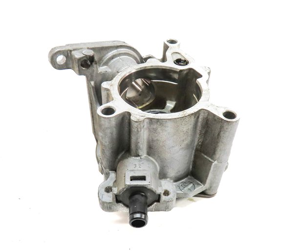 Thumbnail 2: 2009-2017 AUDI A4 A5 A6 (B8 8T 8K C7) 2.0L TURBO ENGINE BRAKE VACUUM PUMP