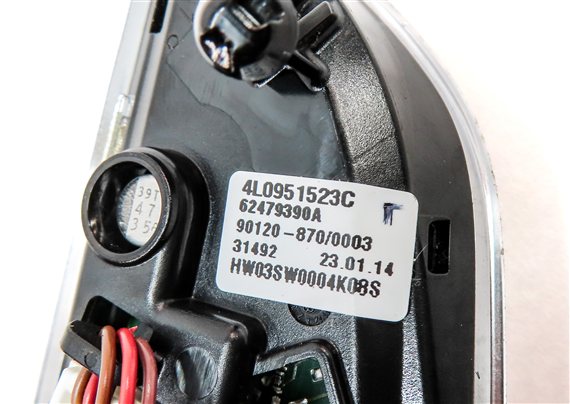 Thumbnail 7: 2014 AUDI A4 ALLROAD WAGON (B8) STEERING WHEEL PHONE MEDIA SWITCH BUTTON SET/2