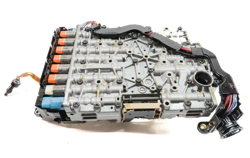 Thumbnail 7: 13-16 AUDI A4 ALLROAD B8 2.0L 8 SPEED AUTOMATIC TRANSMISSION VALVE BODY