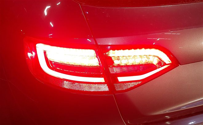 Thumbnail 2: 13-16 AUDI A4 WAGON (B8) REAR LEFT DRIVER INNER LID LED TAILLIGHT LAMP (8SL)