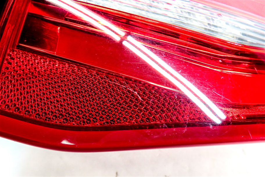 Thumbnail 7: 13-16 AUDI A4 WAGON (B8) REAR LEFT DRIVER INNER LID LED TAILLIGHT LAMP (8SL)