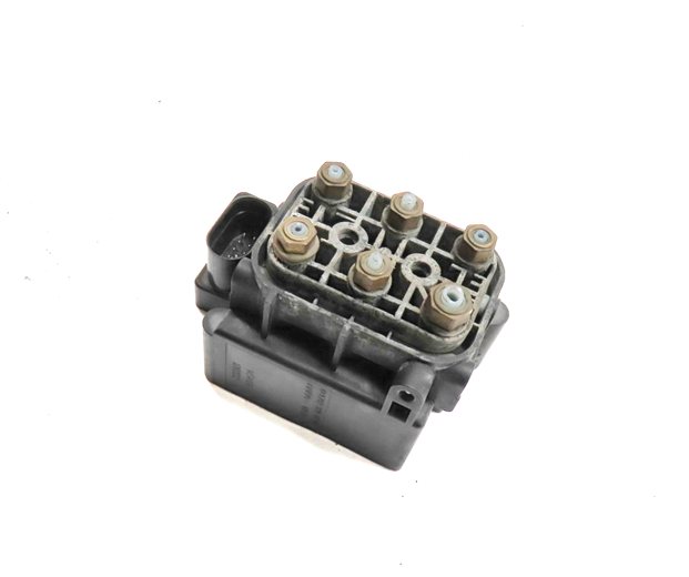 2011 MERCEDES GL450 (X164) AIRMATIC AIR SUSPENSION TRANSFER RELIEF VALVE BLOCK