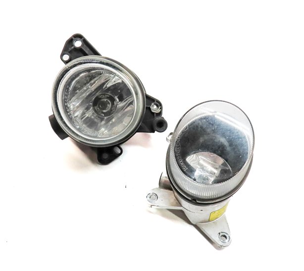06-13 MERCEDES C300 C350 GL320 GL450 GL550 ML320 ML350 RIGHT FOGLIGHT LAMP SET
