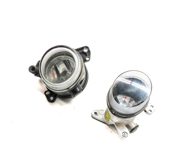 06-13 MERCEDES B C CL GL GLA ML S CLS X164 X204 W164 W221 LEFT FOGLIGHT LAMP SET
