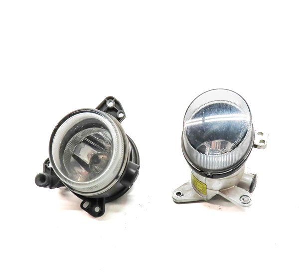 Thumbnail 2: 06-13 MERCEDES B C CL GL GLA ML S CLS X164 X204 W164 W221 LEFT FOGLIGHT LAMP SET