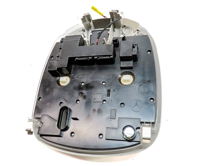 Thumbnail 5: 2011 MERCEDES GL450 (X164) FRONT INTERIOR DOME MAP READING LIGHT LAMP (Gray)