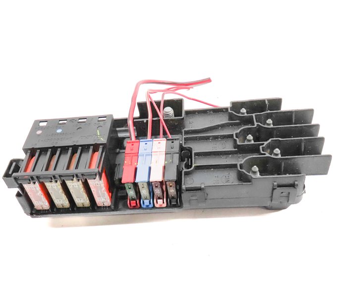 Thumbnail 2: 2011 MERCEDES GL450 (X164) 4.6L (273.923) ENGINE RELAY FUSE POWER JUNCTION BOX