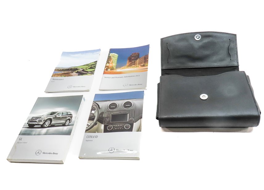 Thumbnail 2: 11 MERCEDES GL450 (X164) 4.6L (273.923) ENGINE OWNER'S MANUAL BOOKLET SET w/CASE