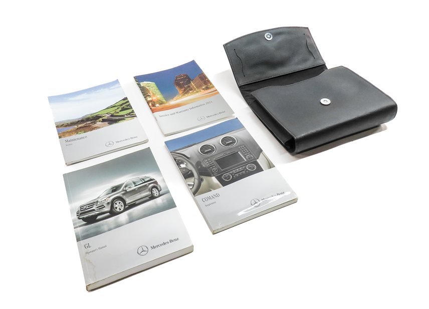 Thumbnail 3: 11 MERCEDES GL450 (X164) 4.6L (273.923) ENGINE OWNER'S MANUAL BOOKLET SET w/CASE