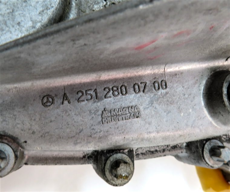 Thumbnail 7: 2006-2012 MERCEDES GL ML R CLASS (W164 W251 X164) FRONT TRANSFER CASE ASSEMBLY