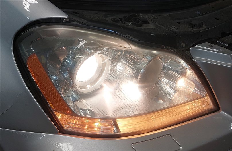 Thumbnail 2: 2011-2012 MERCEDES GL350 GL450 (X164) RIGHT FRONT HALOGEN HEADLIGHT LIGHT LAMP
