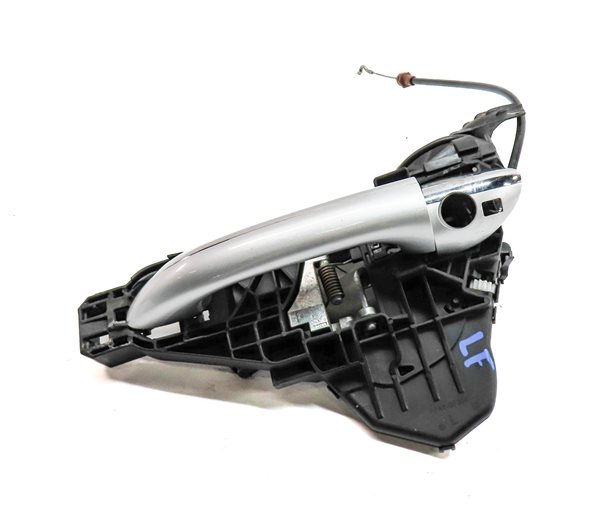 Thumbnail 2: 2011 MERCEDES GL450 (X164) FRONT LEFT DRIVER DOOR HANDLE ASSEMBLY (Silver)
