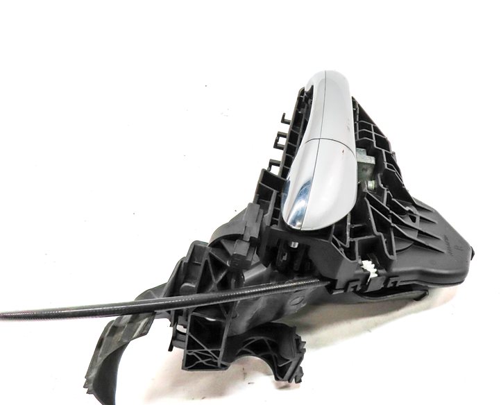 Thumbnail 3: 2011 MERCEDES GL450 (X164) FRONT RIGHT PASSENGER DOOR HANDLE ASSEMBLY (Silver)