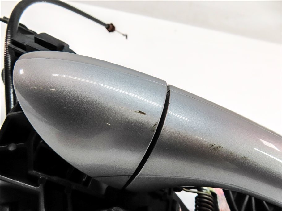 Thumbnail 6: 2011 MERCEDES GL450 (X164) FRONT RIGHT PASSENGER DOOR HANDLE ASSEMBLY (Silver)