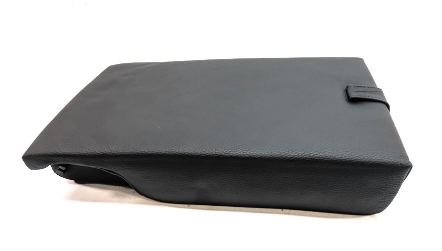 Thumbnail 4: 14-18 BMW X5 F15 REAR CENTER FOLDING SEAT BACK ARMREST DUAL CUPHOLDER (Black)
