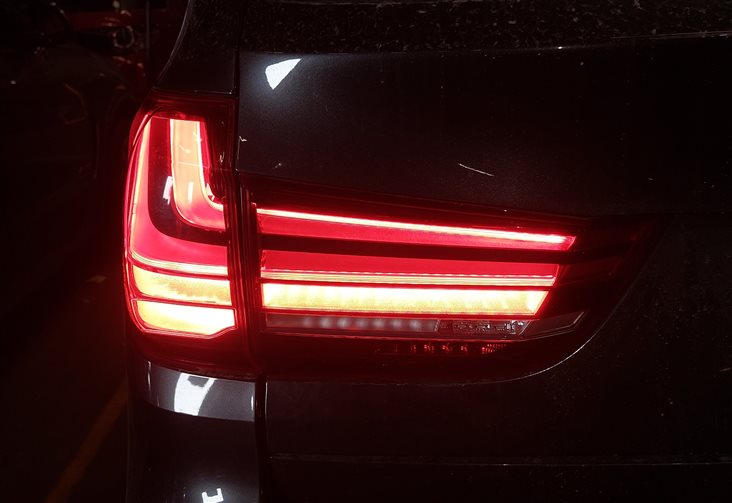 Thumbnail 2: 2014-2018 BMW X5 X5M ///M (F15 F85) LEFT DRIVER REAR TAILLIGHT BRAKE LIGHT LAMP