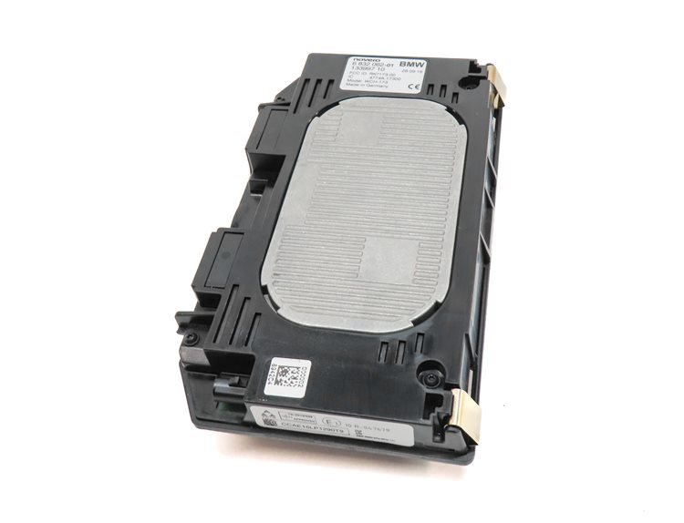 Thumbnail 3: 2017 BMW X5 (F15) WIRELESS CELL MOBILE PHONE CHARGER CHARGING DOCK PAD MODULE