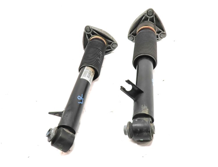 Thumbnail 2: 2017 BMW X5 (F15) RWD REAR STANDARD SUSPENSION LEFT & RIGHT SHOCK STRUT SET/2