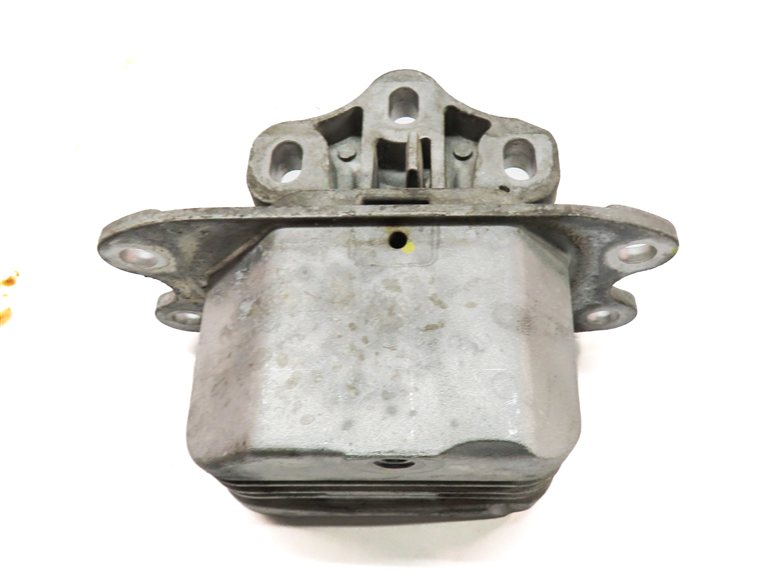 Thumbnail 5: 2022 BMW X2 (F39) 2.0L (B46D) LEFT & RIGHT ENGINE MOTOR SUPPORT MOUNT SET/2