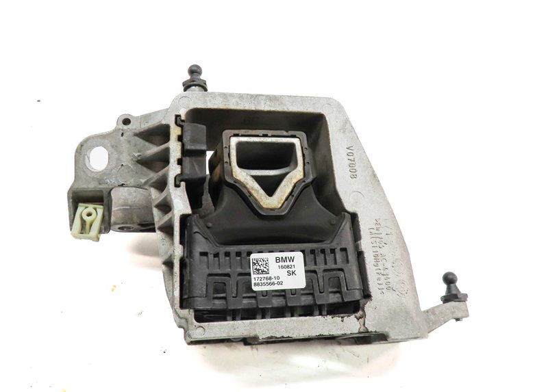 Thumbnail 5: 2022 BMW X2 (F39) 2.0L (B46D) ENGINE MOTOR SUPPORT MOUNT BRACKET