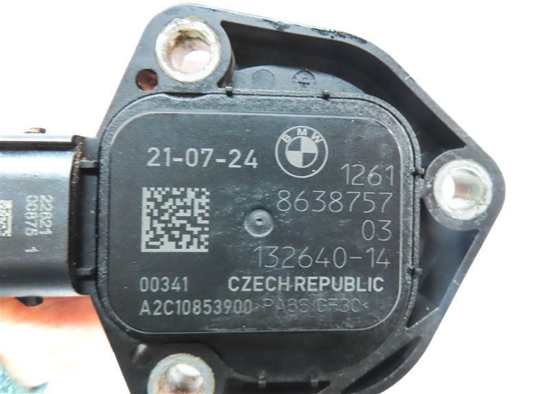 Thumbnail 5: 2022 BMW X2 (F39) 2.0L (B46D) ENGINE MOTOR OIL FLUID LEVEL SENSOR