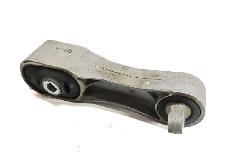 2022 BMW X2 (F39) 2.0L (B46D) ENGINE MOTOR SUPPORT MOUNT BRACKET