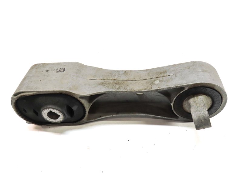 Thumbnail 3: 2022 BMW X2 (F39) 2.0L (B46D) ENGINE MOTOR SUPPORT MOUNT BRACKET
