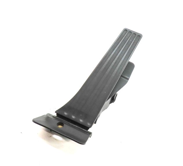 2022 BMW X2 (F39) 2.0L (B46D) THROTTLE GAS ACCELERATOR PEDAL ASSEMBLY