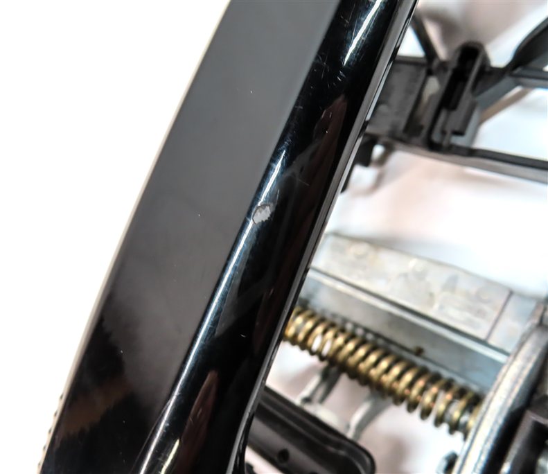 Thumbnail 6: 14-21 BMW X1 X2 X5 X6 (F15 F16 F39 F48) FRONT RIGHT COMFORT DOOR HANDLE (Black)