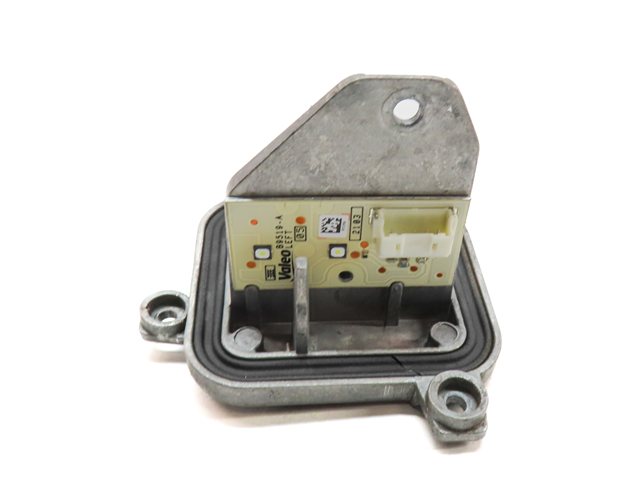 Thumbnail 5: 22 BMW X2 (F39) FRONT LEFT DRIVER LED DAYTIME RUNNING LIGHT LAMP CONTROL MODULE