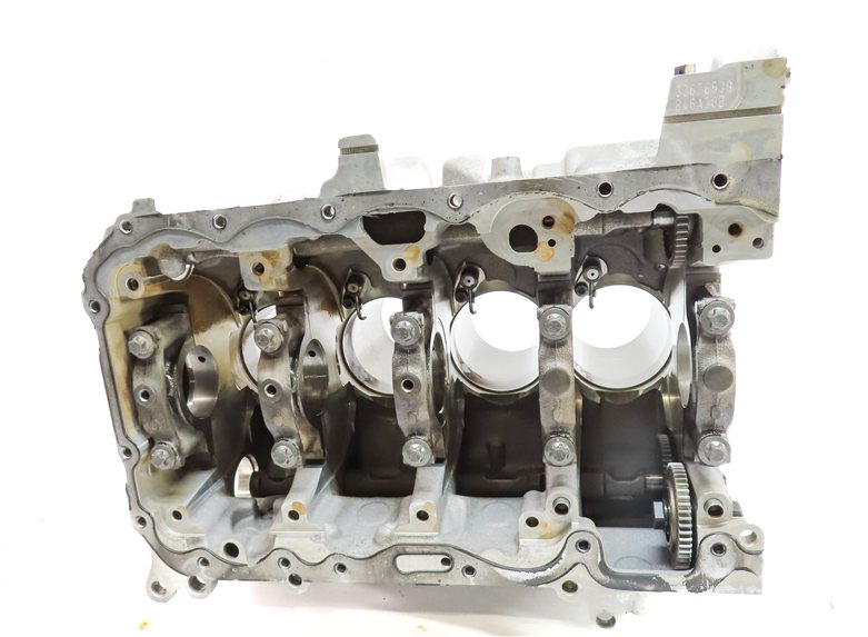 Thumbnail 6: 2020-2022 BMW X2 (F39) 2.0L (B46D) ENGINE MOTOR CYLINDER BLOCK