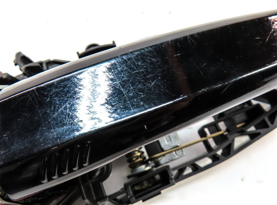 Thumbnail 6: 14-21 BMW X1 X2 X5 X6 (F15 F16 F39 F48) FRONT LEFT COMFORT DOOR HANDLE (Black)