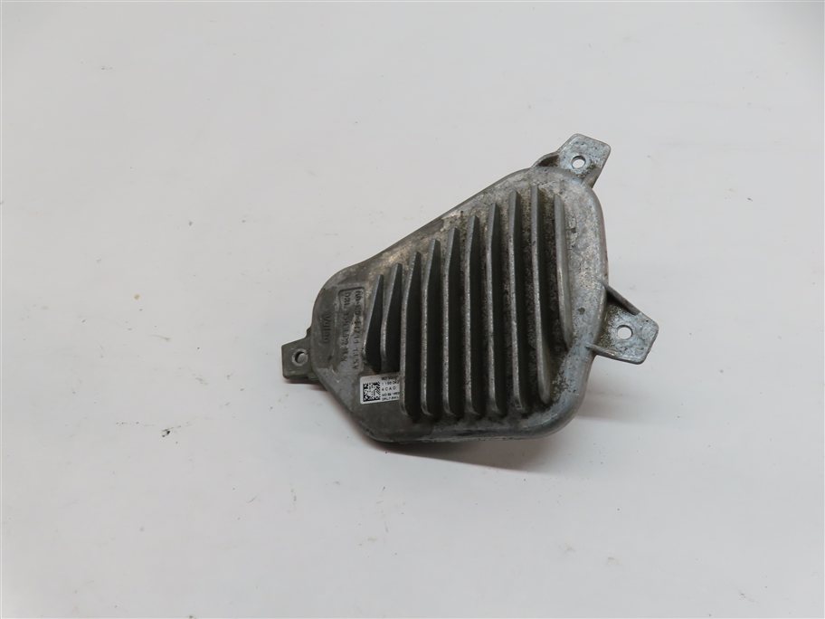 Thumbnail 2: 2022 BMW X2 (F39) FRONT LEFT DRIVER LED HEADLIGHT HEAD LIGHT LAMP CONTROL MODULE