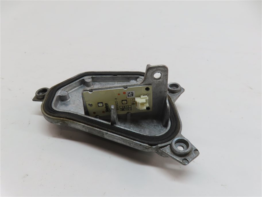 Thumbnail 6: 2022 BMW X2 (F39) FRONT LEFT DRIVER LED HEADLIGHT HEAD LIGHT LAMP CONTROL MODULE