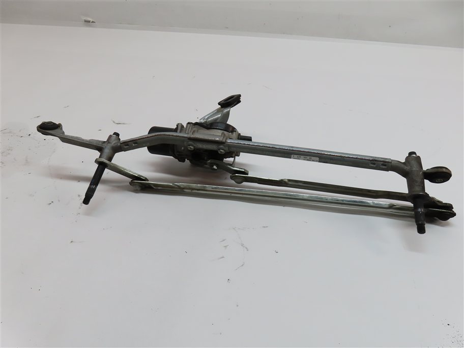Thumbnail 6: 2018-2022 BMW X2 (F39) FRONT WINDSHIELD WIPER TRANSMISSION w/ MOTOR