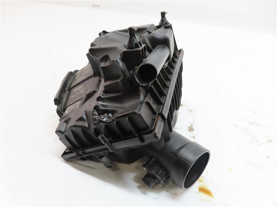 Thumbnail 6: 2020-2022 BMW 228 X1 X2 COUNTRYMAN (F22 F39) 2.0L AIR INTAKE FILTER CLEANER BOX