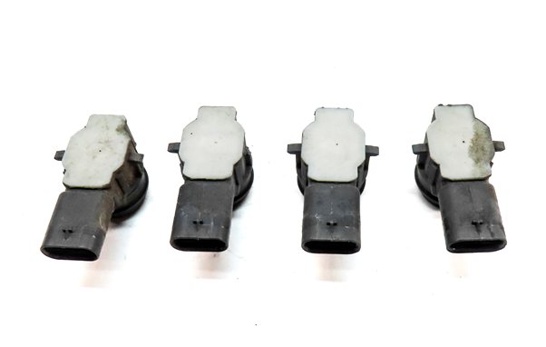 Thumbnail 4: 2014 BMW 335I (F30) REAR PARK ASSIST PDC DISTANCE CONTROL SENSOR SET/4 (Silver)