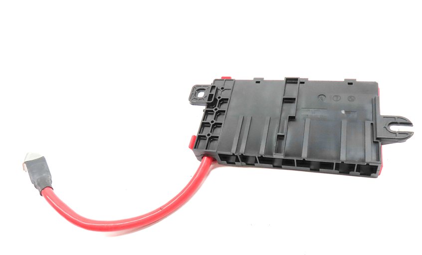 Thumbnail 6: 2014 BMW 335I (F30) 3.0L (N55) ENGINE BATTERY POWER DISTRIBUTION CONTROL BOX