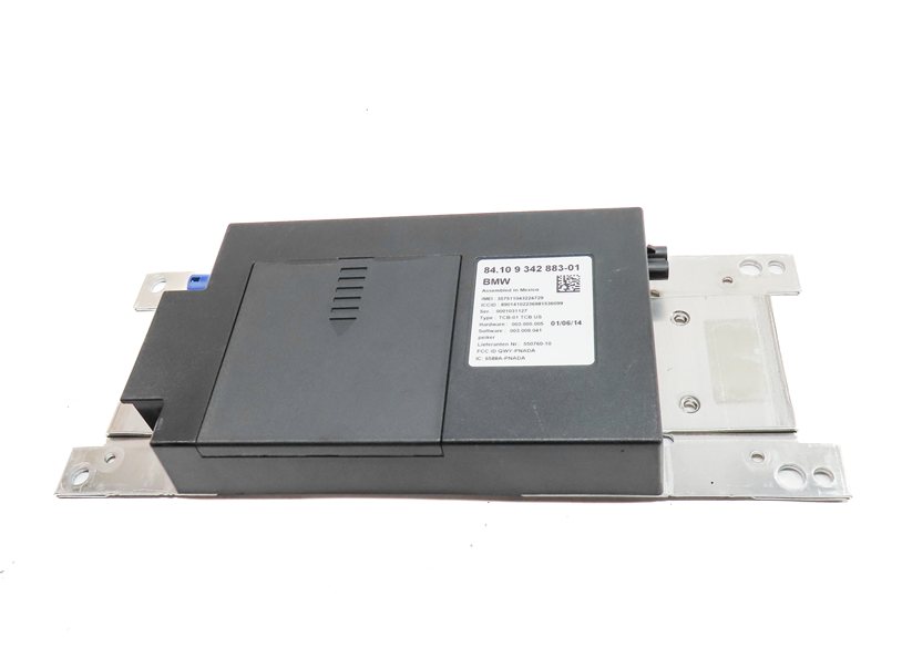 Thumbnail 2: 2014 BMW 335I (F30) COMMUNICATIONS BLUETOOTH TELEMATICS CONTROL MODULE
