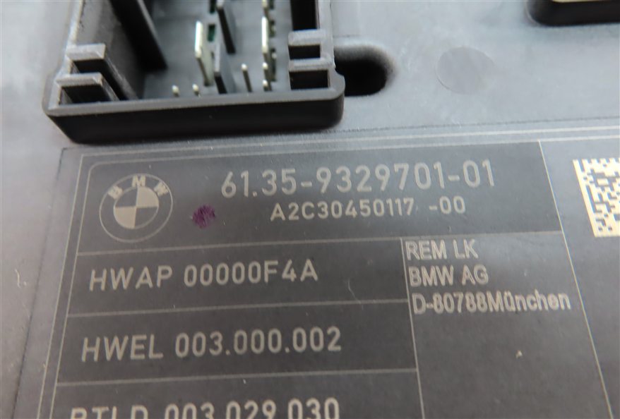 Thumbnail 3: 2014 BMW 335I (F30) REAR BCM BODY CONTROL MODULE
