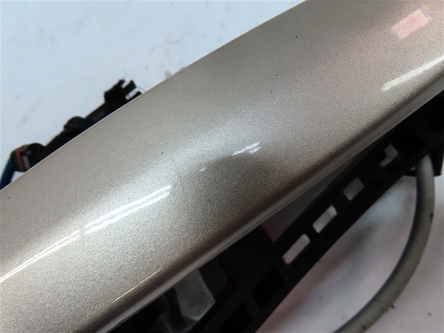 Thumbnail 8: 12-19 BMW 328i 330i 335i 340i M3 (F30) LEFT FRONT COMFORT DOOR HANDLE (Silver)