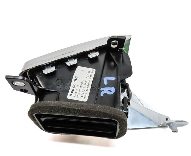 Thumbnail 5: 2012 PORSCHE PANAMERA (970 G1) REAR LEFT INNER HEAT AIR AC HVAC VENT (Black)