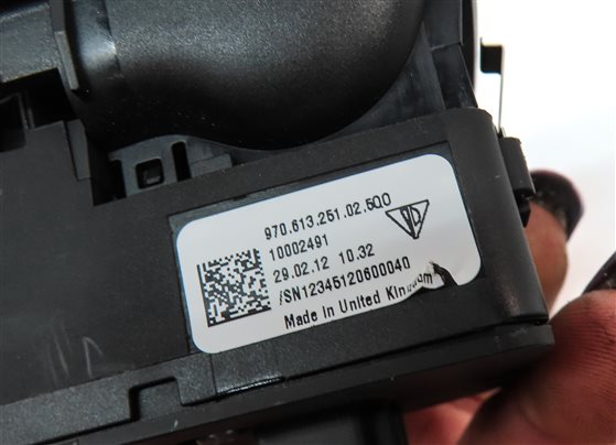 Thumbnail 5: 2012 PORSCHE PANAMERA (970 G1) EMERGENCY ELECTRONIC PARK PARKING BRAKE SWITCH
